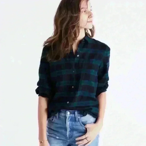Madewell Tops - Madewell Classic Plaid Button-Up Shirt Green Sz M
